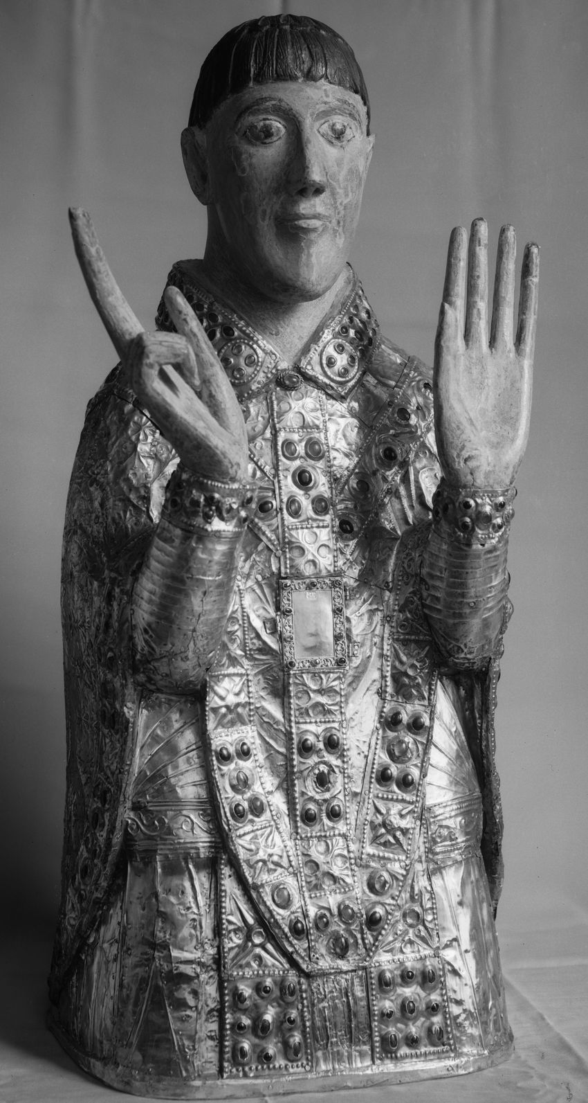 Buste-reliquaire de saint Césaire