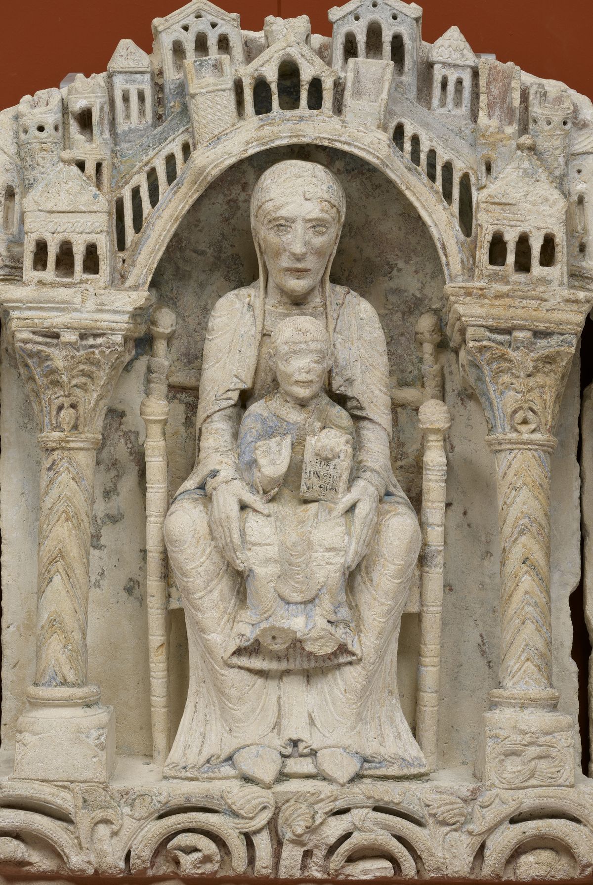 L'Annonciation, la Vierge en Majesté, le Baptême du Christ