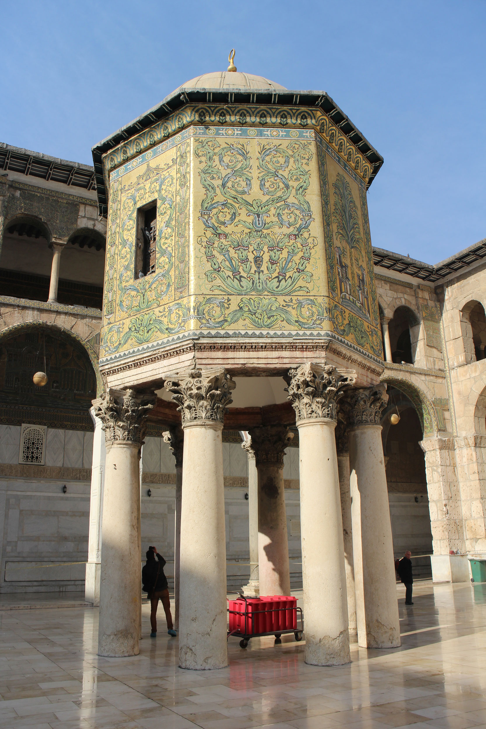 Edifice octogonal couvert