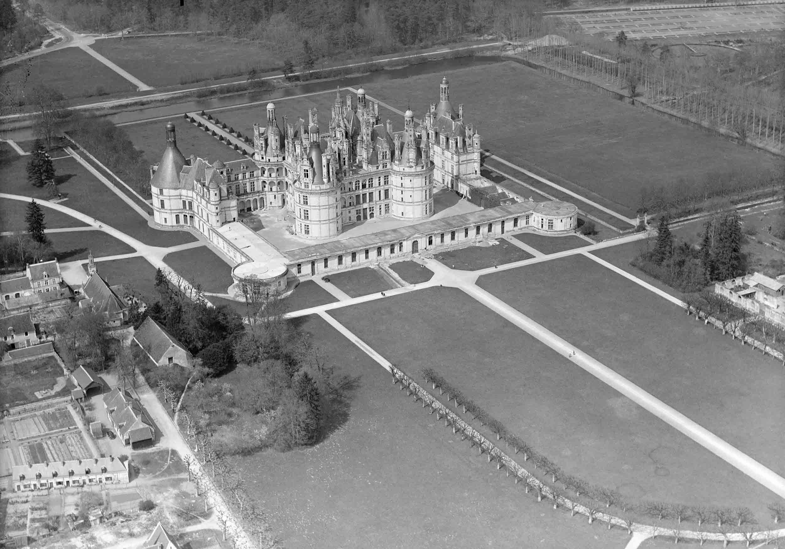 Vue aérienne du château de Chambord