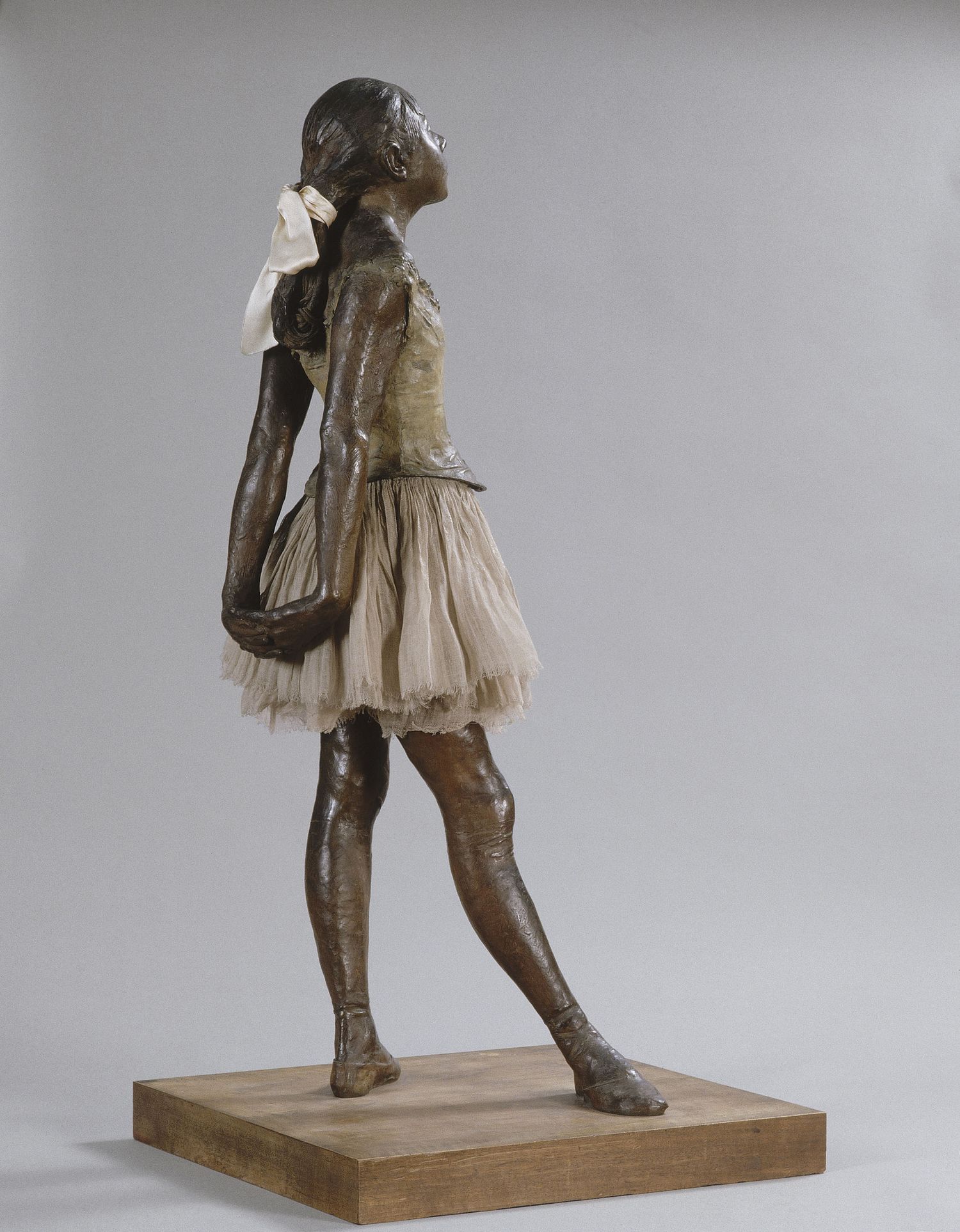 Petite danseuse de 14 ans Petite danseuse de 14 ans