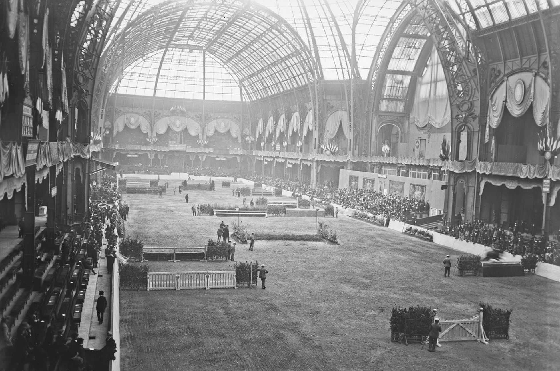 Le parcours de saut d'obstacles au Grand-Palais 
