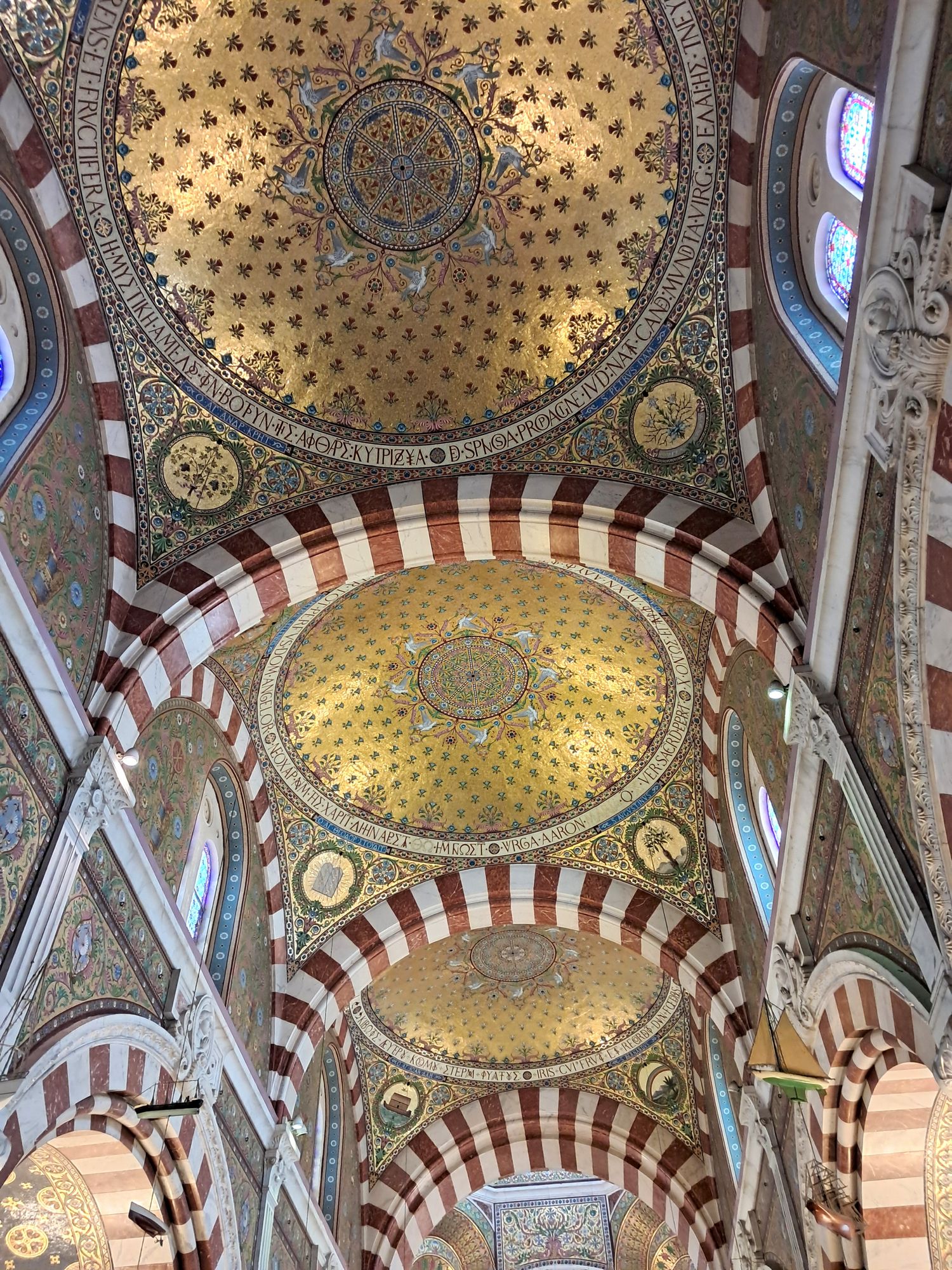 Coupoles de la basilique Notre-Dame de la Garde