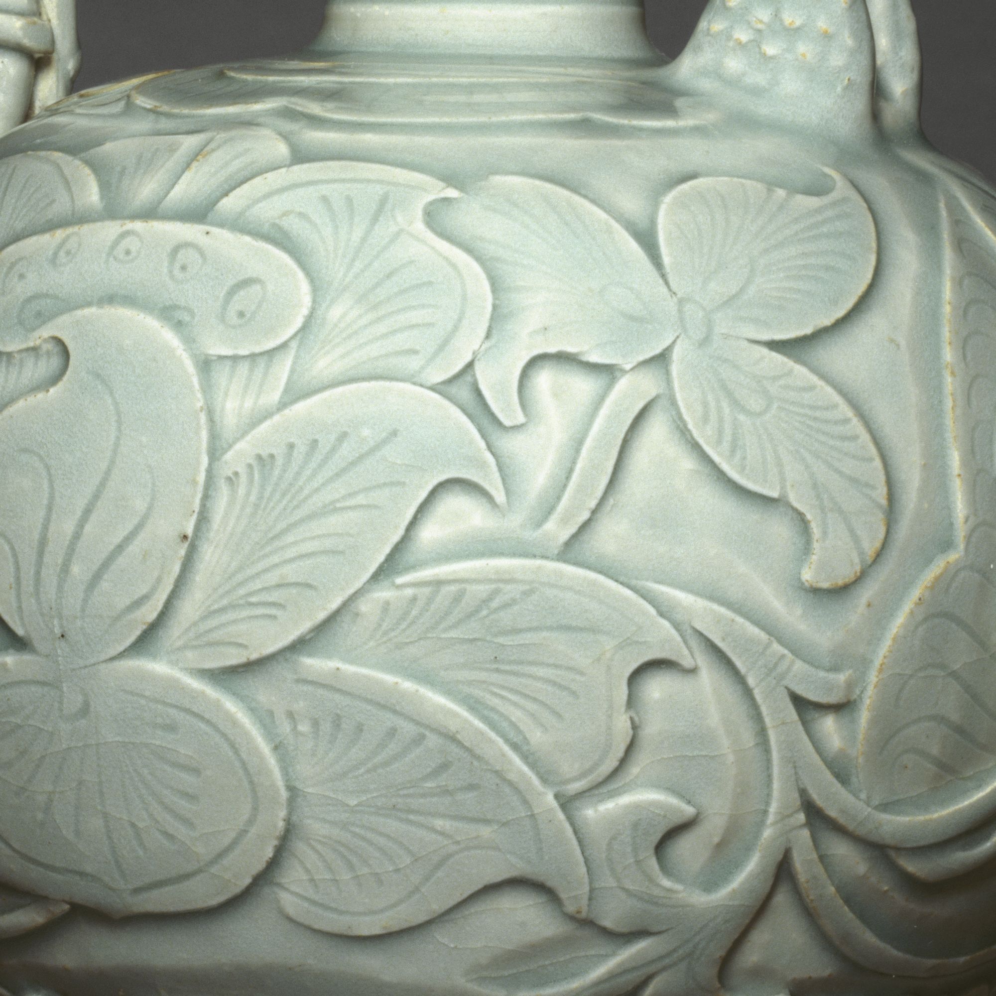 Verseuse à décor floral Verseuse à décor floral