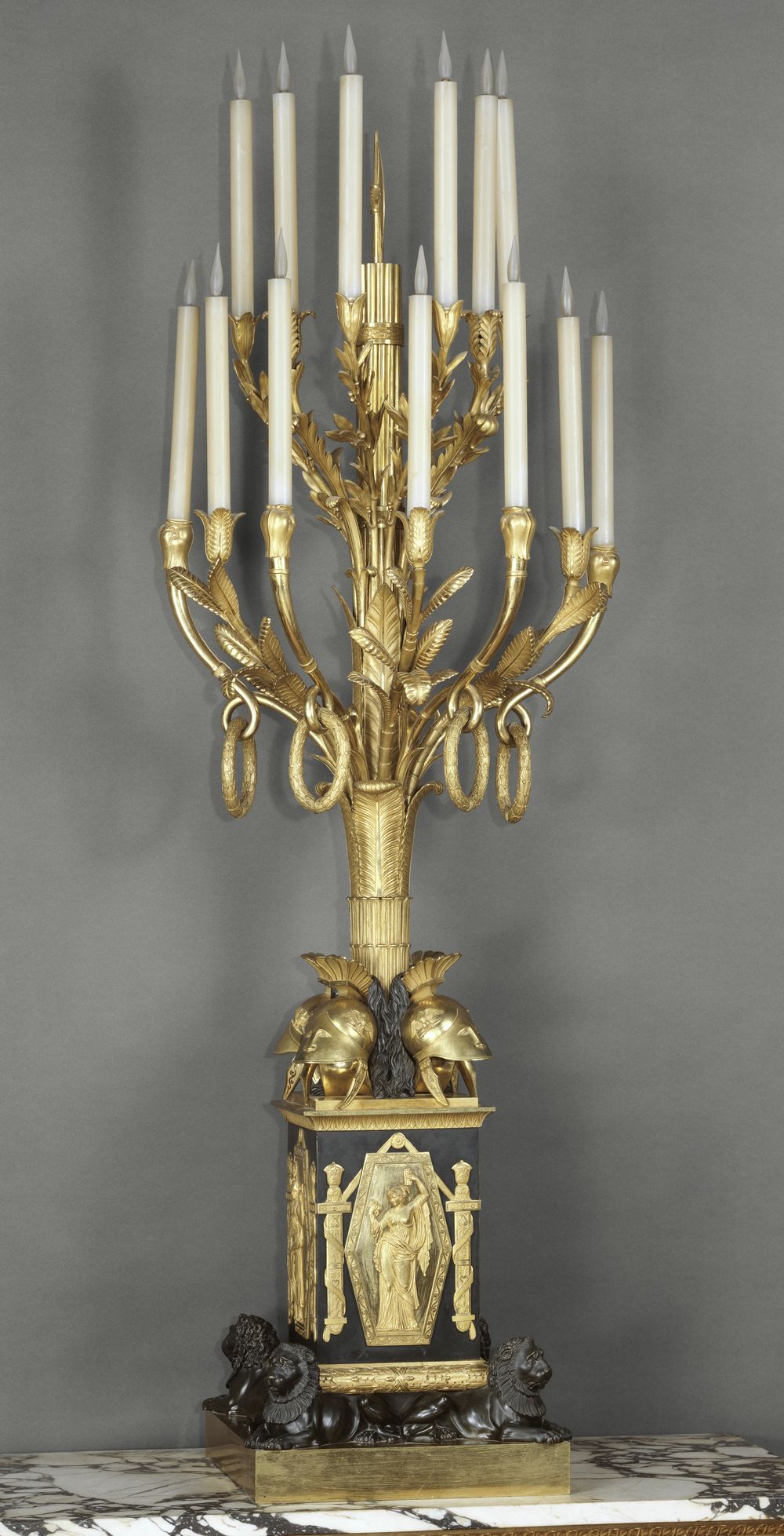 Candélabre (d'une paire)