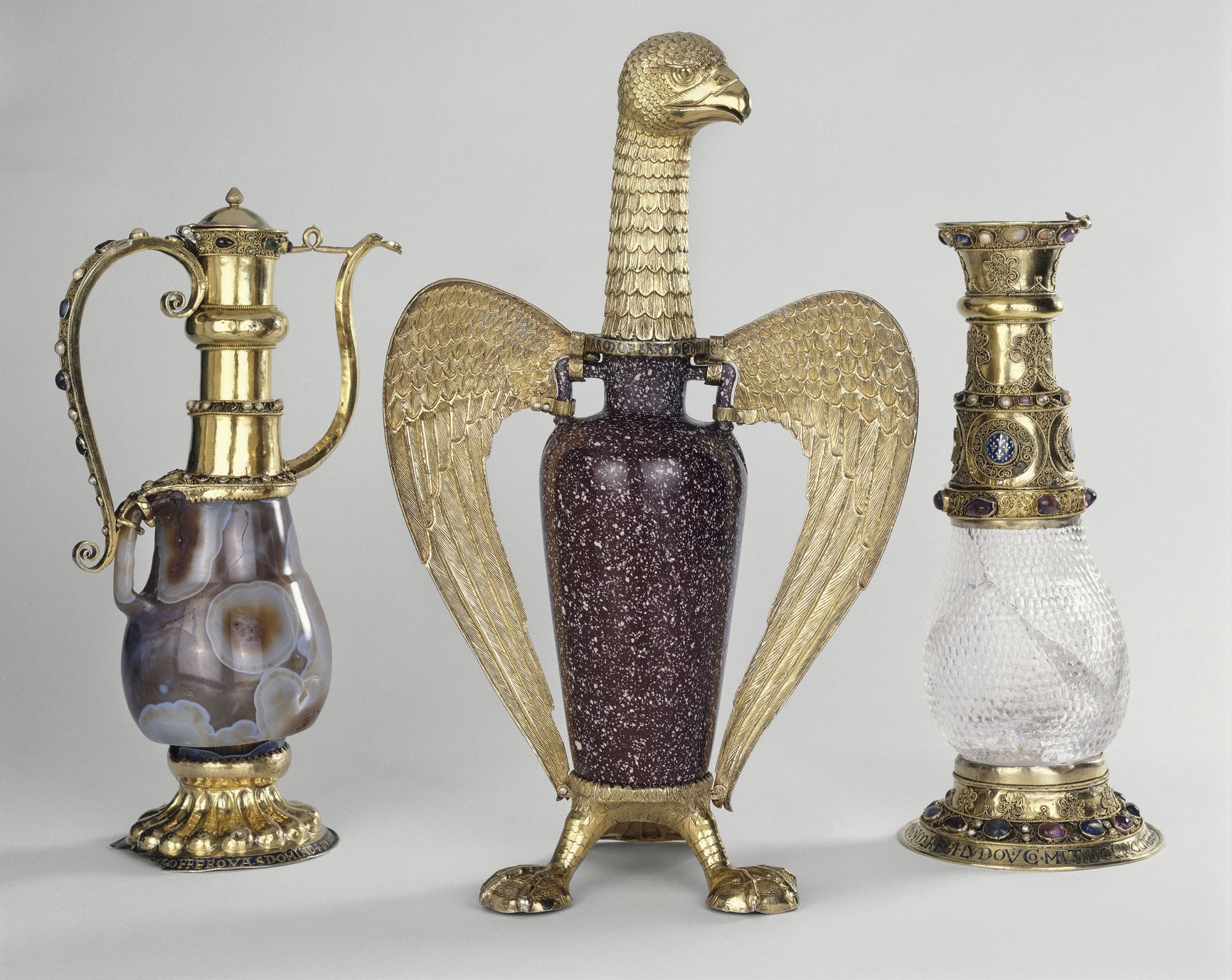 Aiguière, vase dit Aigle de Suger et vase d’Aliénor d’Aquitaine