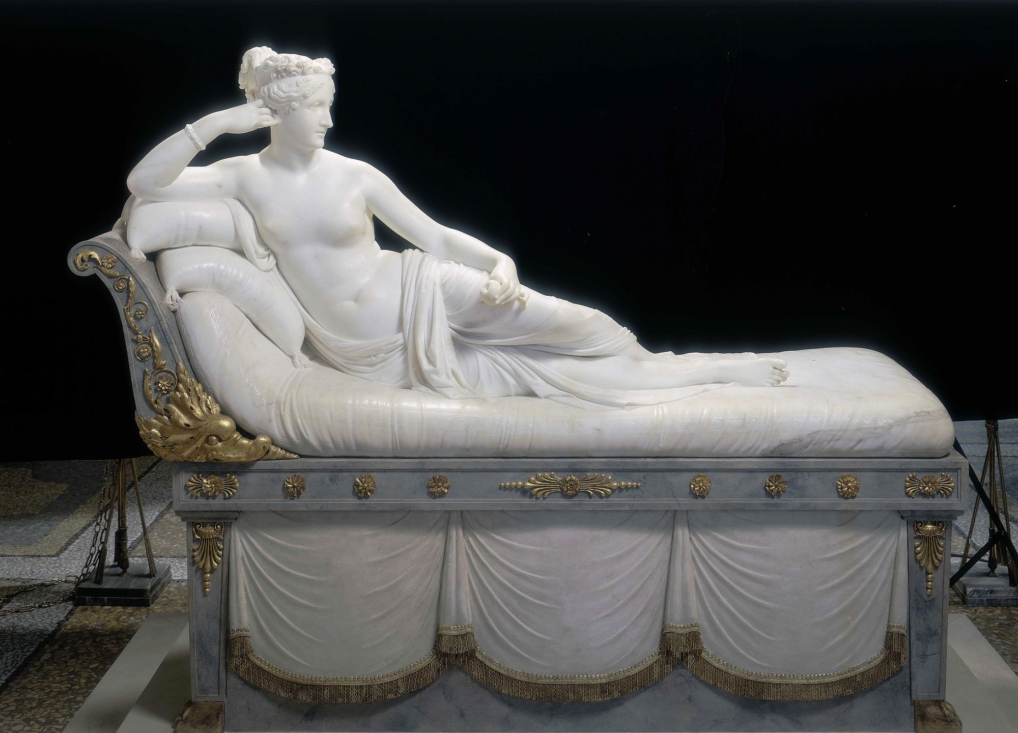 Pauline Borghèse Bonaparte en Vénus par - œuvre d'art analysée en images |  Panorama de l'art