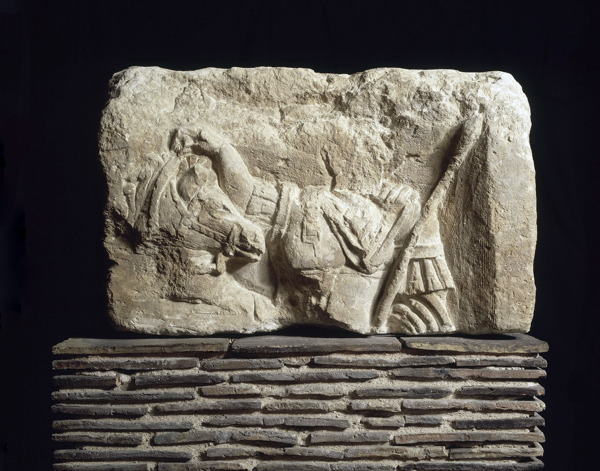 Le pilier des Nautes