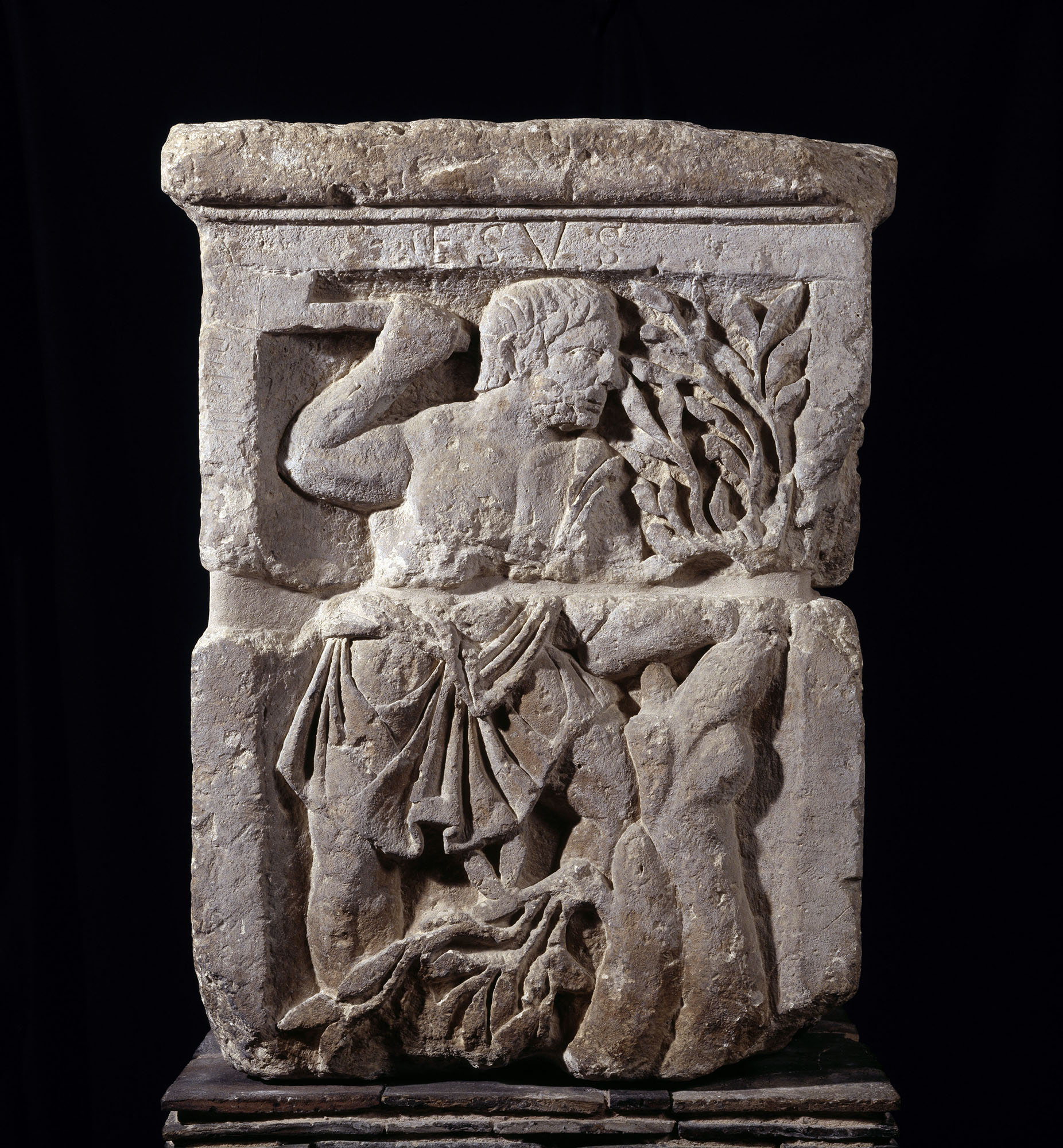 Le pilier des Nautes