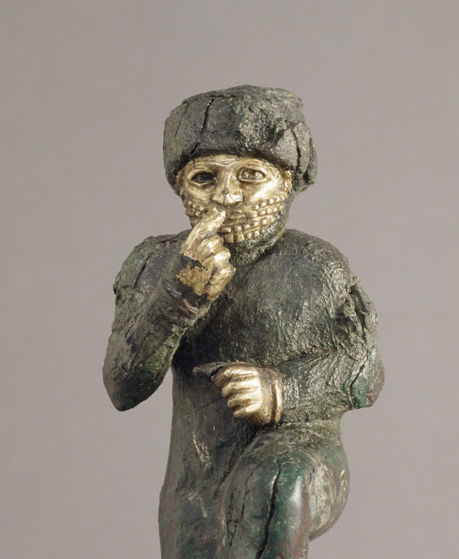 Statuette d’homme agenouillé Statuette d’homme agenouillé