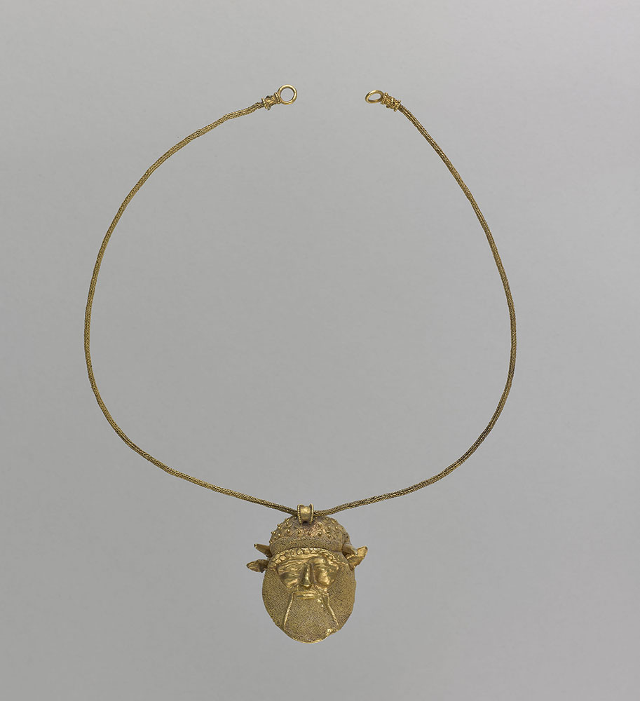 Collier avec pendentif