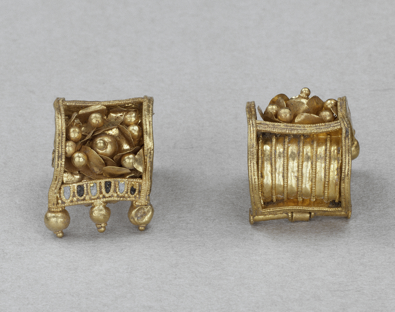 Boucles d’oreilles en barillet