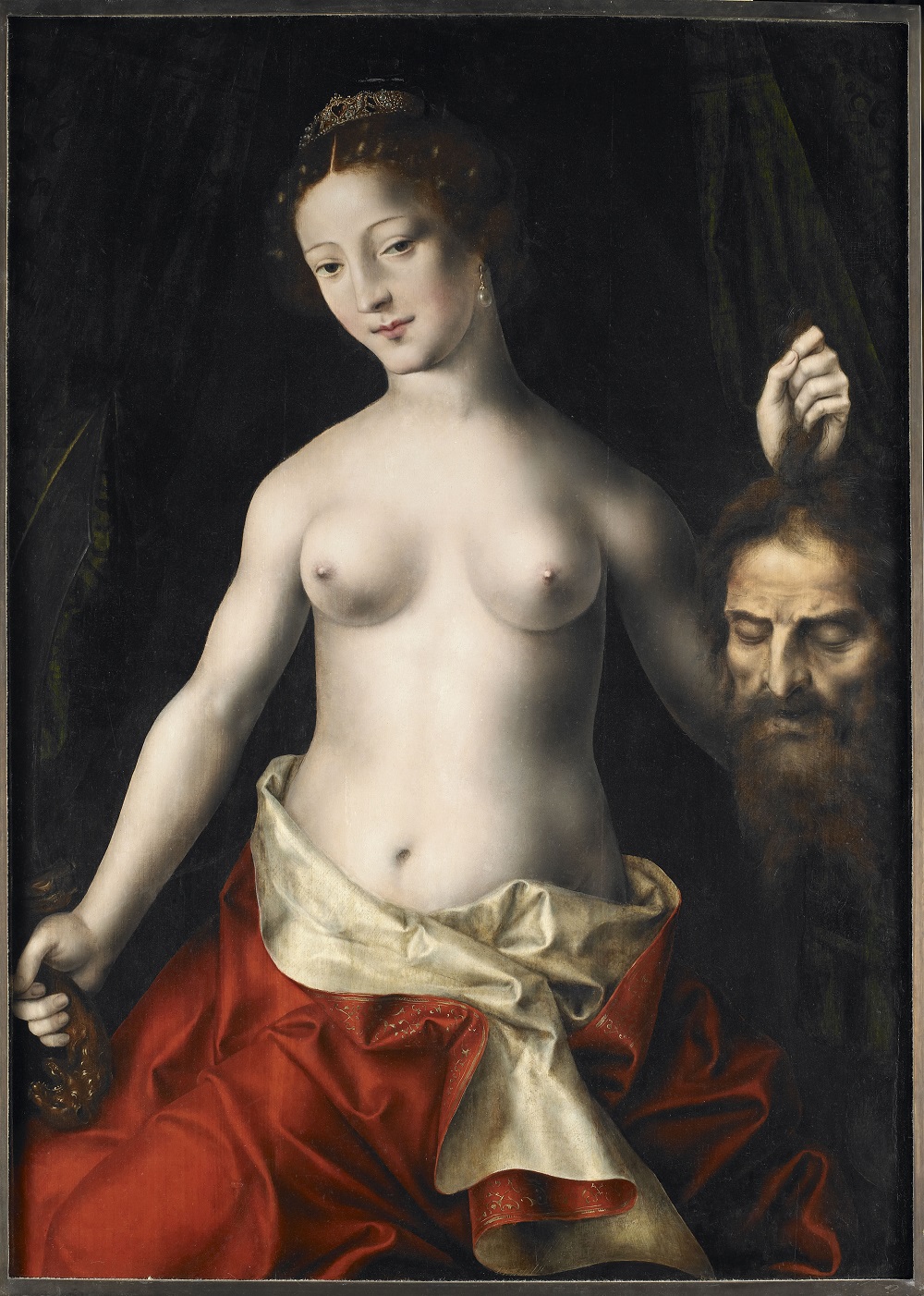 Judith brandissant la tête d’Holopherne qu’elle vient de décapiter Judith brandissant la tête d’Holopherne qu’elle vient de décapiter