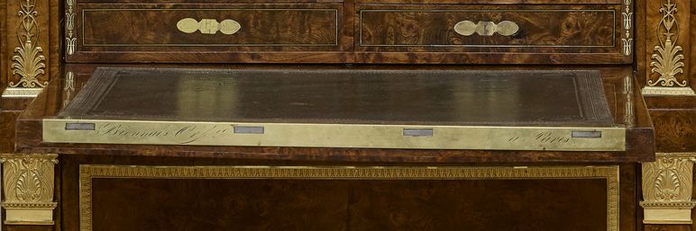 Secrétaire à abattant