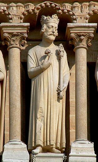 Galerie des Rois de la cathédrale Notre-Dame de Paris  Galerie des Rois de la cathédrale Notre-Dame de Paris