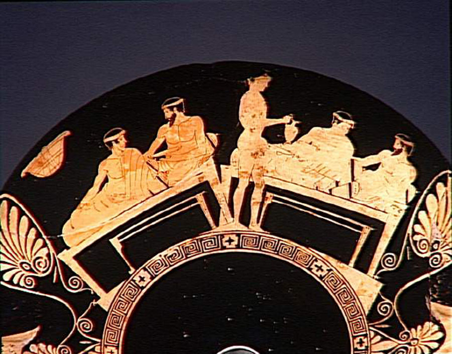 Coupes à figures rouges