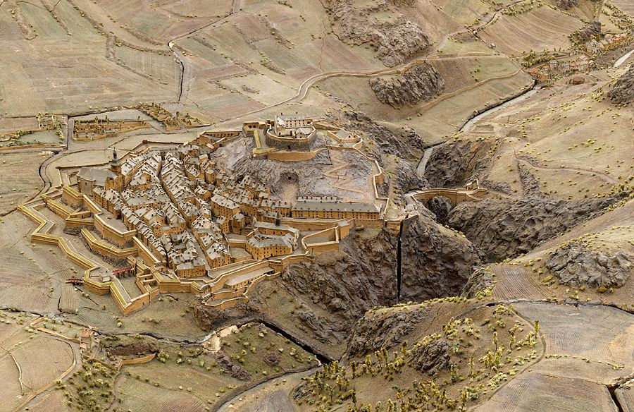 Plan-relief de la ville de Briançon