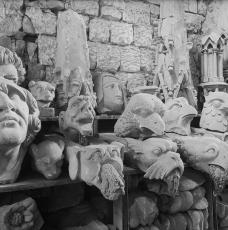 Fragments de sculpture déposés de la cathédrale Notre-Dame de Reims