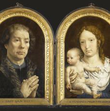 A gauche se trouve un homme qui prie, le doyen de l'église de Besançon, et à droite se trouve la Vierge avec dans ses bras l'Enfant Jésus