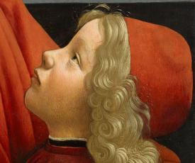 visage d'un garçon blond