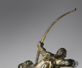 Antoine Bourdelle (1861-1929), Héraklès tue les oiseaux du lac Stymphale (Héraklès archer [vue de trois quarts arrière]). 1923, sculpture (bronze doré), 248 × 247 × 123 cm. Paris, musée d’Orsay (RF 3174)