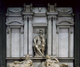 Michelangelo Buonarroti, dit Michel-Ange (1475-1564), tombeau de Laurent II de Médicis (1492-1519), duc d’Urbin. 1524-1531, sculpture et architecture (marbre blanc). Italie, Florence, basilique San Lorenzo, Nouvelle Sacristie