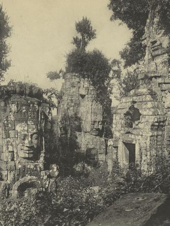 photographie ancienne des ruines d'Angkor