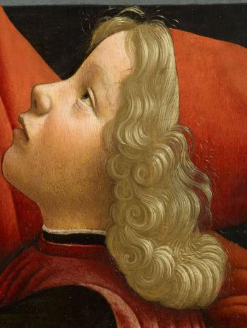 visage d'un garçon blond