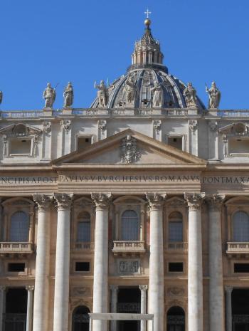 façade de saint pierre de rome