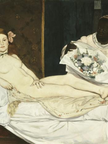 une femme nue allongée avec un chat noir et une servante avec un bouquet