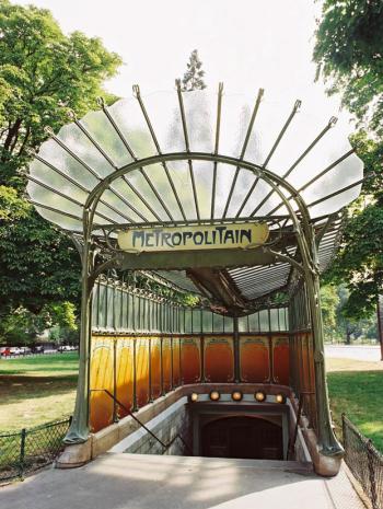 Découvrir Les œuvres De Guimard Hector Analysées Et Commentées Par Les ...