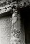 Cathédrale Notre-Dame de Paris. Statue du trumeau de la façade occidentale : Vierge à l’Enfant