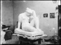 Photographie de "Méditerranée" d’Aristide Maillol dans l’atelier du sculpteur