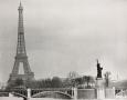 La Tour Eiffel avec la Statue de la Liberté