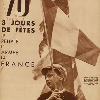 Couverture de magazine sépia de 1936 montrant un jeune garçon casquette portant un drapeau, avec le titre "3 jours de fêtes - Le peuple, l'armée, la France" annonçant les célébrations du 14 juillet.